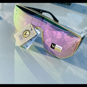 {NWT} Pink Designer Luxury VG Sunglasses